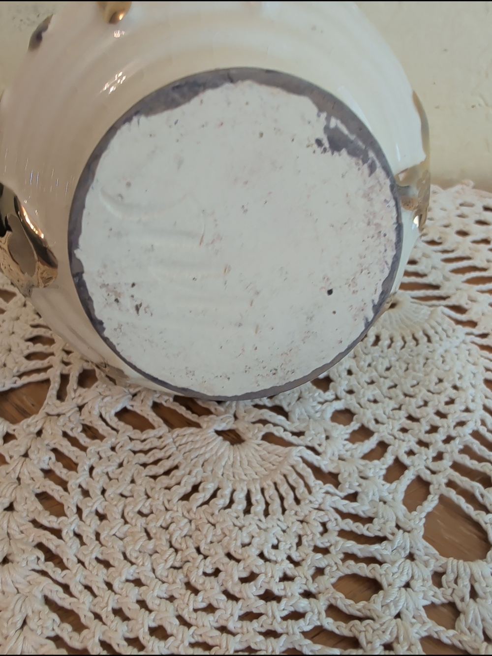 Gold Ceramic Decorative Vase and Bowl Set - Picture 7 of 13